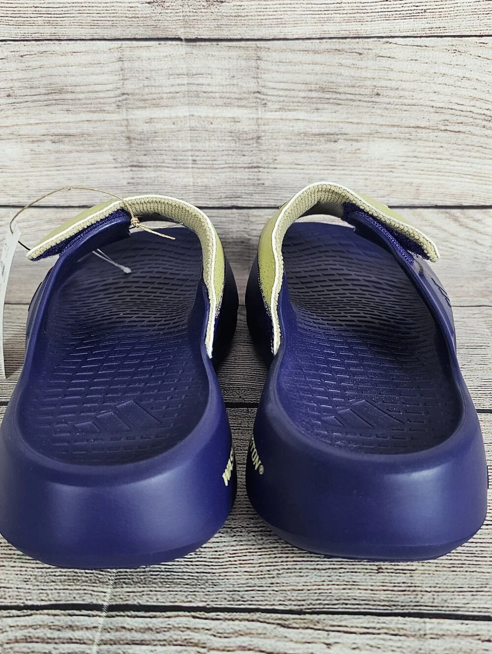 Adidas Lightblaze Men's Purple Washington Huskies Slip On Sandals IH7123 Size 6